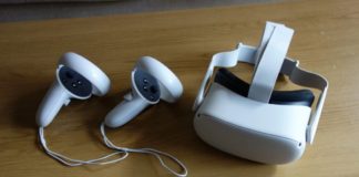 How to Clean Quest 2 Lenses Safely for a Crystal-Clear VR Experience oculus quest 2