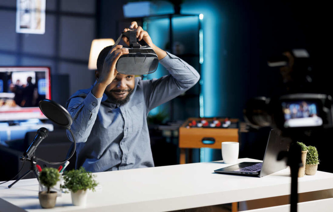 HTC Vive Pro 2 vs Meta Quest 3: Which VR Headset to Choose?